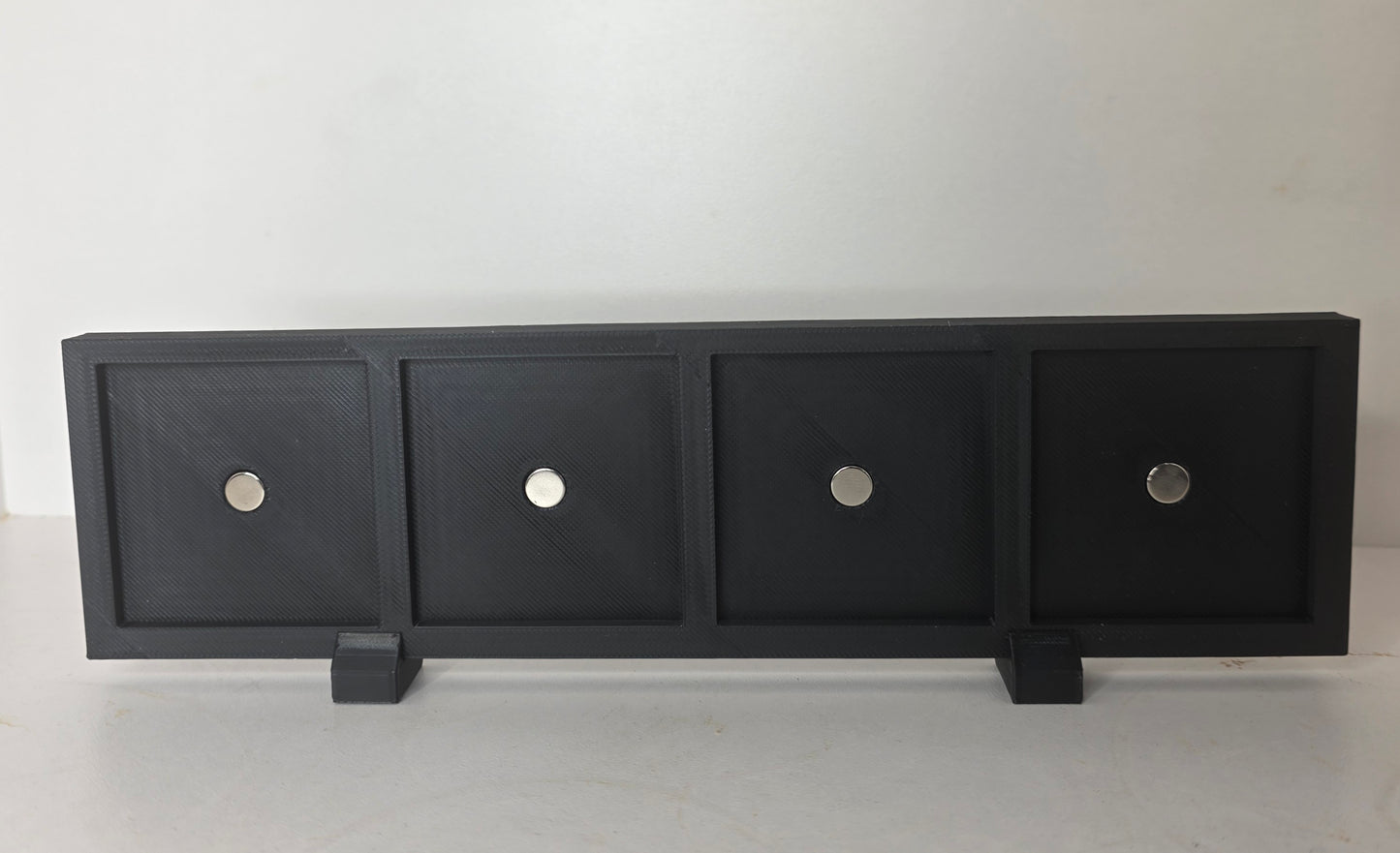 Long Magnetic Frame